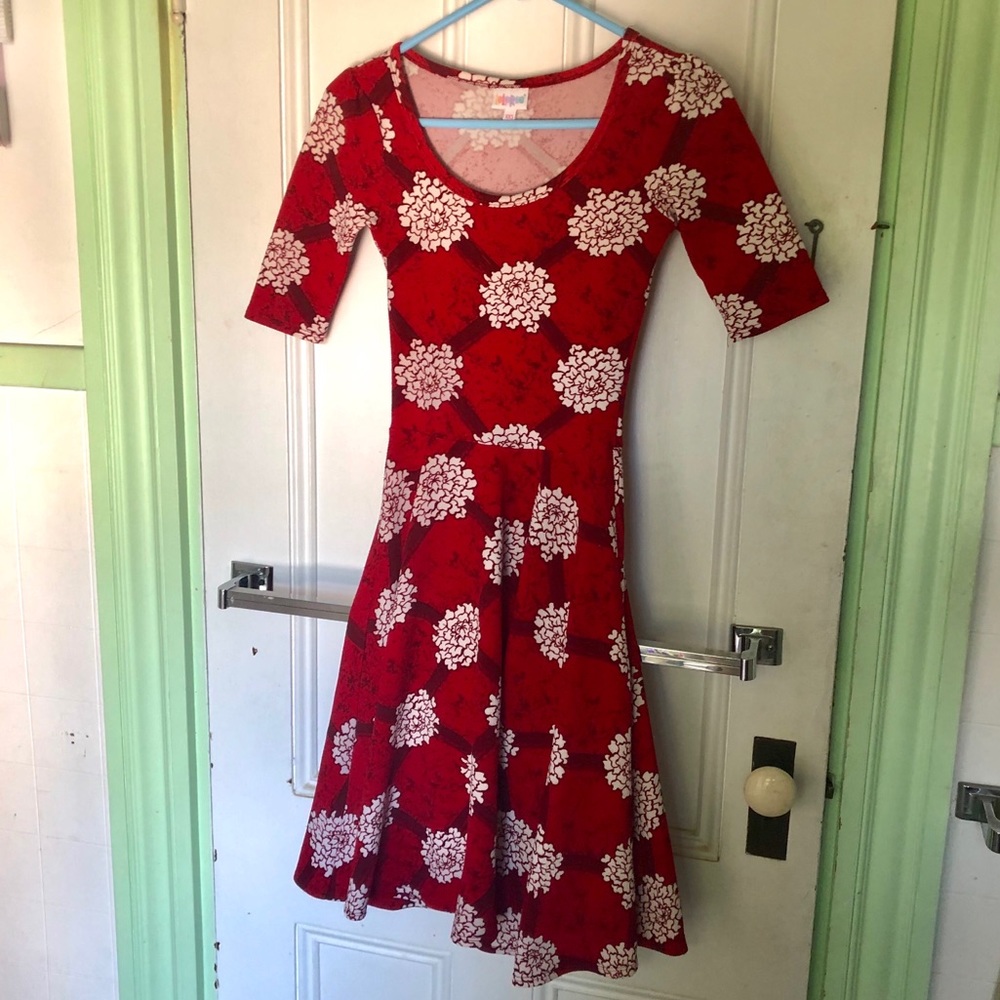 LulaRoe Nicole XXS red and white dress